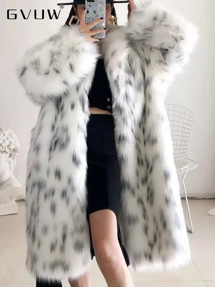 ł GVUW Faur Fur Coat Women V Neck Full Sleeve Print Warm Open Stitch Fashion New 2024 High Street Style Odzież damska 17G7970