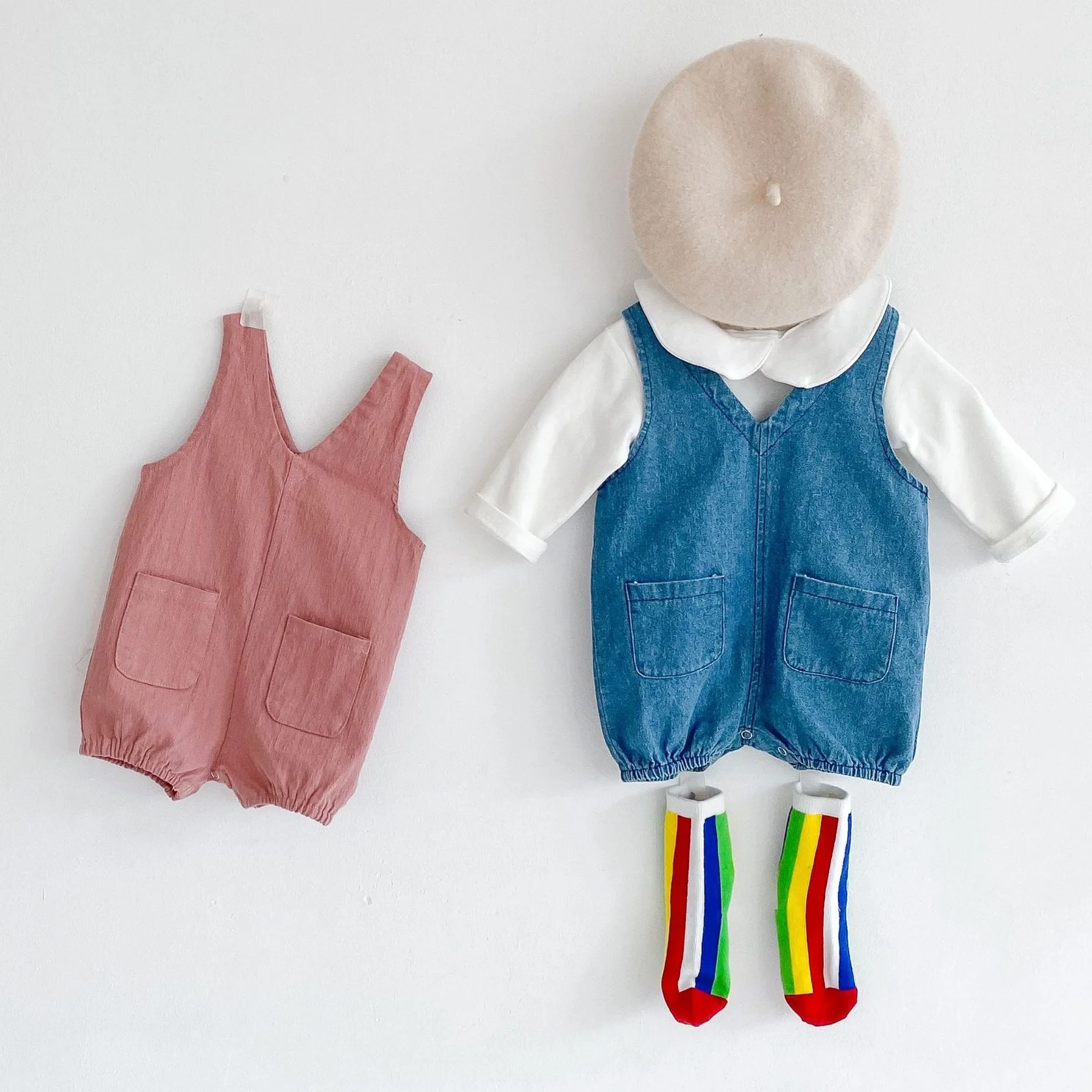 

2022 Spring and Summer Baby Clothing Fashion Solid Color Boys and Girls Pocket Suspenders Cotton Denim 0-2 Years Old Romper