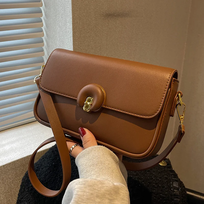 

Дизайнерские Роскошные модные сумки через плечо из мягкой искусственной кожи, винтажная сумка на плечо, Женская однотонная маленькая квадратная сумка-мессенджер с клапаном