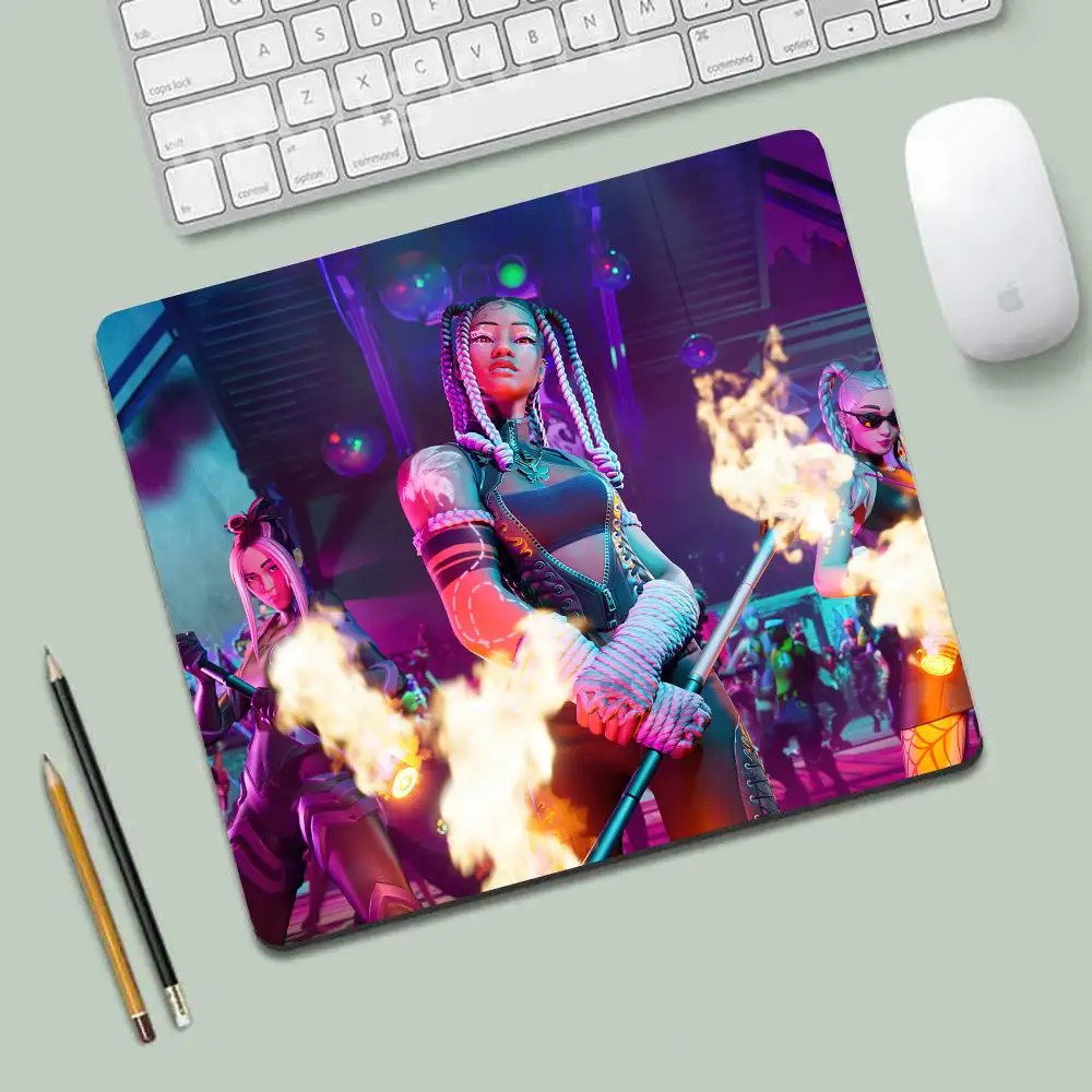 F-FortniteS Floor mats Mouse Pad Non-Slip Rubber Office gadgets Desk Edge Hentai locking accessories 450x400