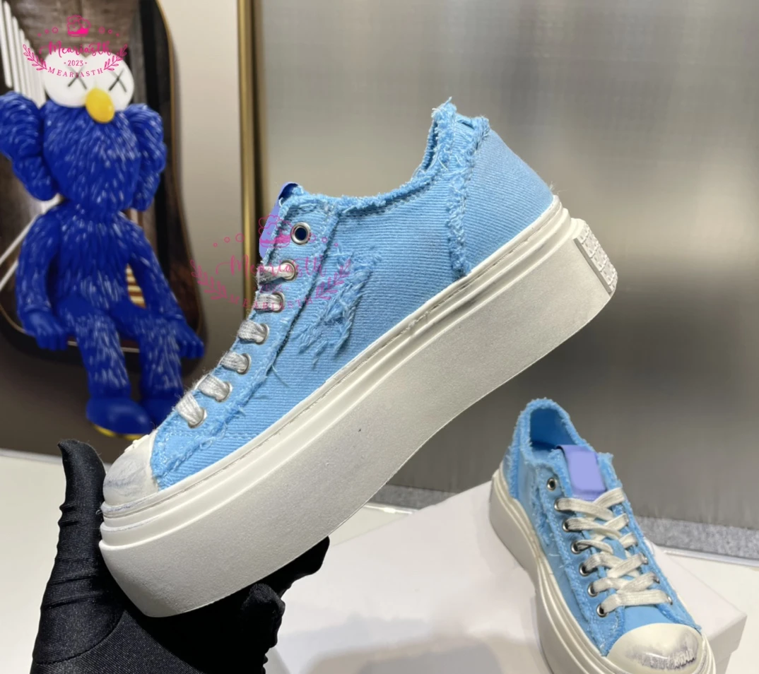 

Canvas Chunky Heel Casual Women Shoes Ins Thick Bottom Platform Runway Men Sneakers New Flat Heel Tennis Female Lace Trainers