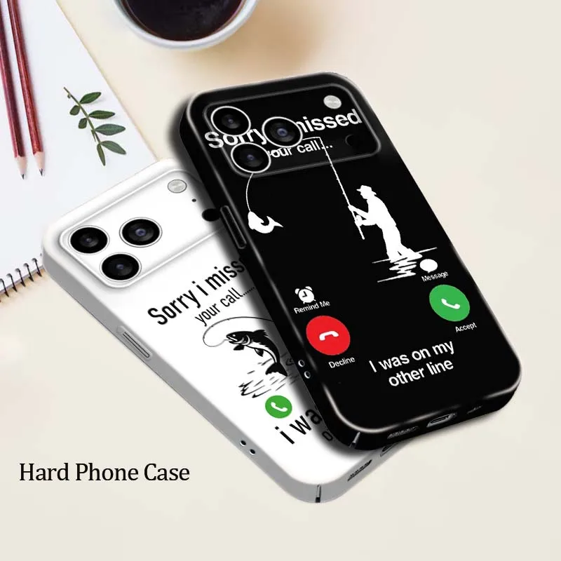 Фото Мультяшный рыбак: Жесткий чехол-пленка для Apple iPhone 17, 16e, 16, 15, 14, 13, 12, 11, X, 7, 6 Pro Max, Plus, Mini №1