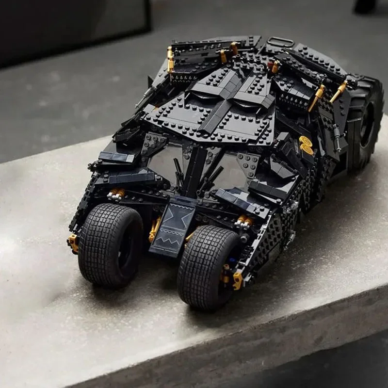 

Совместимая модель 76240 года: колесница, Темный рыцарь, Batmobile, 2049 шт., модель, строительные блоки, кирпичи, игрушки для детей, подарки на Рождество и день рождения