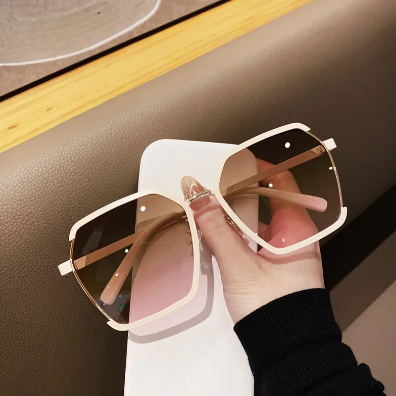 

Women Square Sunglasses for Men Oversized White Tea Original Brand Design Sun Glasses Female Shades Travel Sunshade