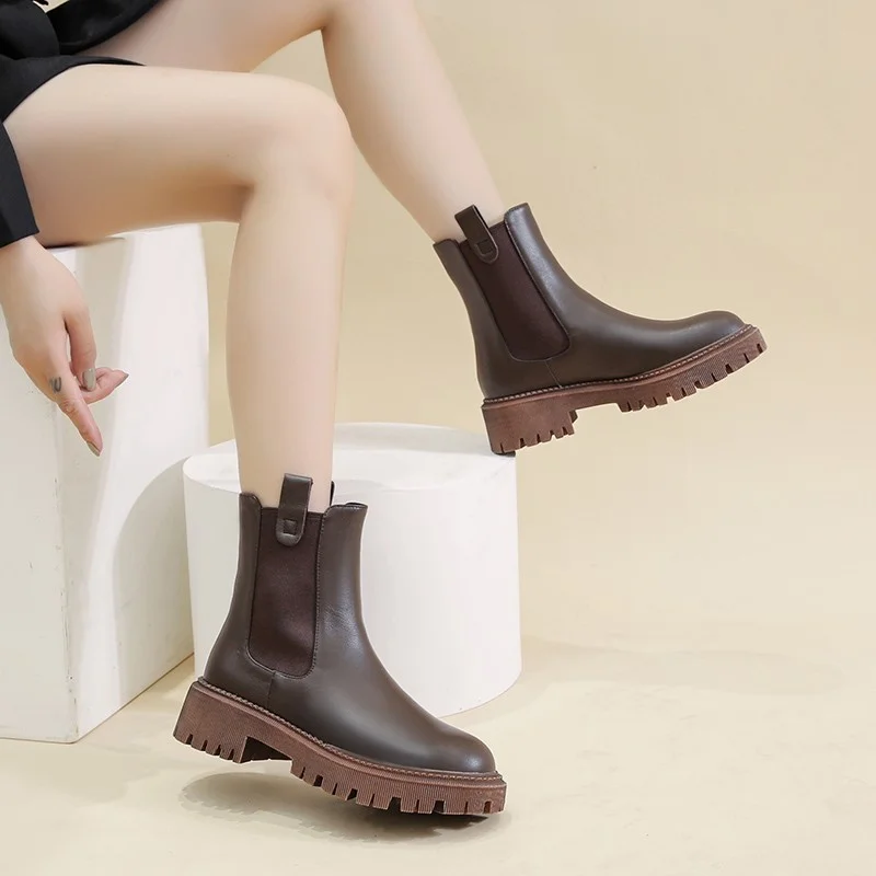 

2023 for Autumn and Winter Women's Boots New Mid-heel Round Toe Leather Women's Chelsea Boots Thick-soled Non-slip Ankle Boots
