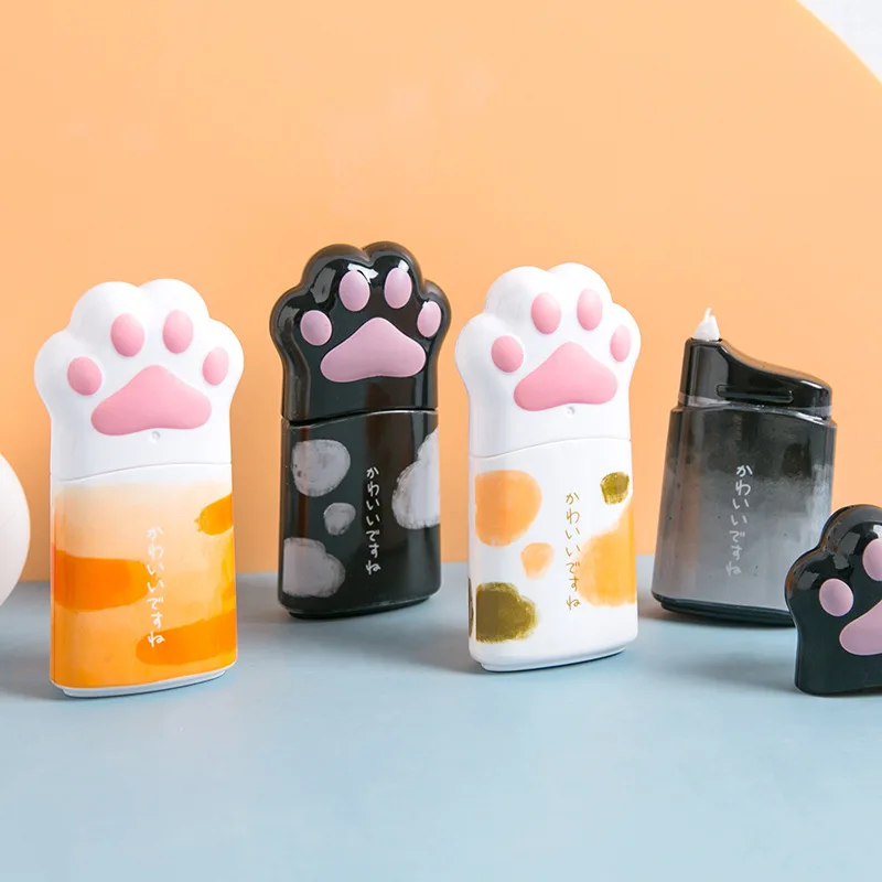 

1PCS 12M Cat Claw Portable Correction Tape Kawaii White Out Corrector Promotional Gift Stationery Student School Office Supplies