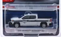 1:64 2019 Chevrolet Silverado Hot Track 32-х сезонный пикап полицейская модель автомобиля