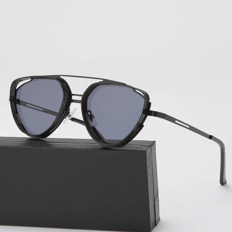 

Vintage Glasses 2022 Fashion Women's Triangle Metal Frame Travel Sunglass Steampunk UV400 Casual Sunglasses Car Driving Glasses