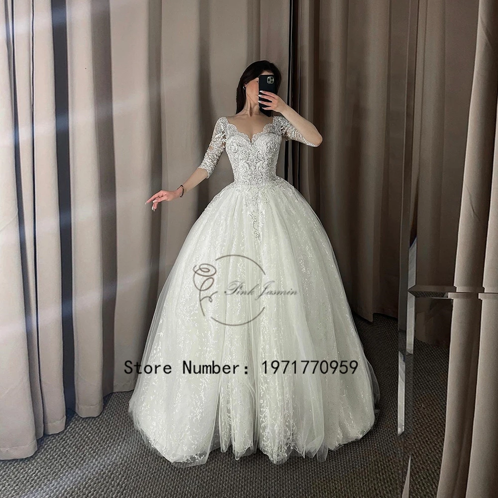 

Ivory V Neck Glitter Princess Wedding Dresses For Women Gorgerous Applique Elegant 3/4 Sleeves Court Train Bridal Gowns 2023 New
