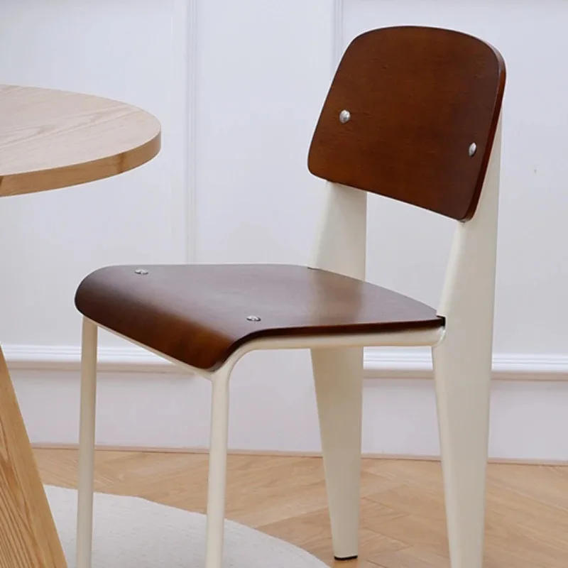 Обеденные стулья в скандинавском стиле со спинкой домашний простой стул