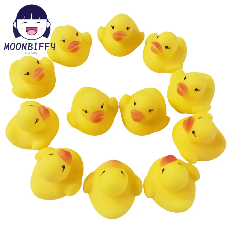 

10Pcs Cute Yellow Duck Bath Bathroom Glue Pinching Called Sound Children Splashing Little Yellow Duck Toy Pool Toys Super Soaker