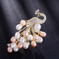fashion peacock freshwater pearl brooch new high end creative atmosphere coat wedding brooch coat coat corsage accessories