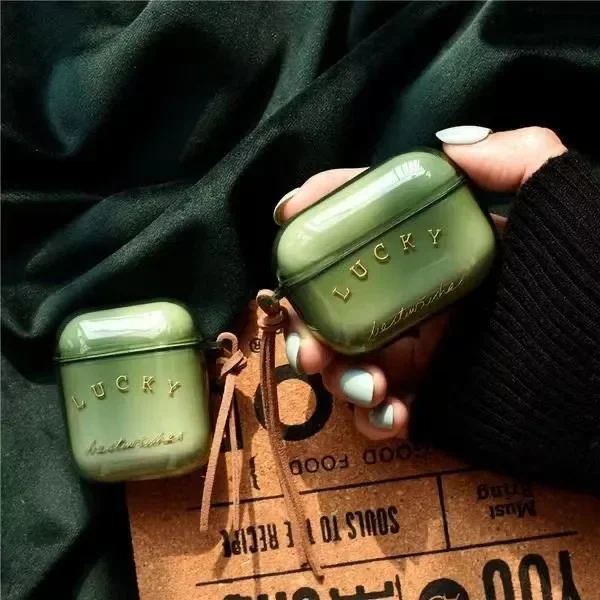 Защитный чехол для наушников Apple AirPods 1/ 2/ 3 Pro