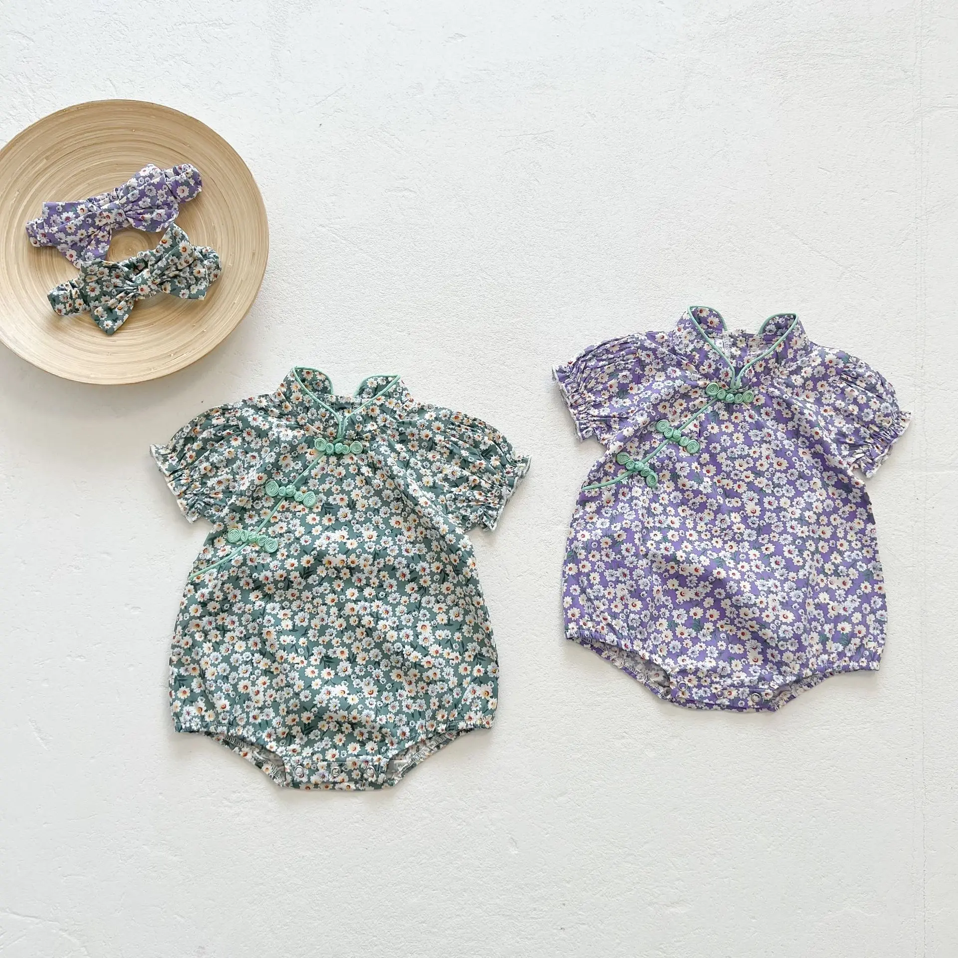 

Женский Летний комбинезон с цветочным принтом, с коротким рукавом