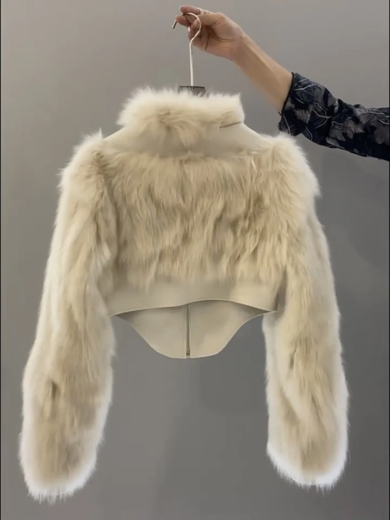 Fur Integrated Short Stitching Fur Coat for Women 2022 Autumn and Winter New Long Sleeve High Collar Zipper Apricot Fur Jackets