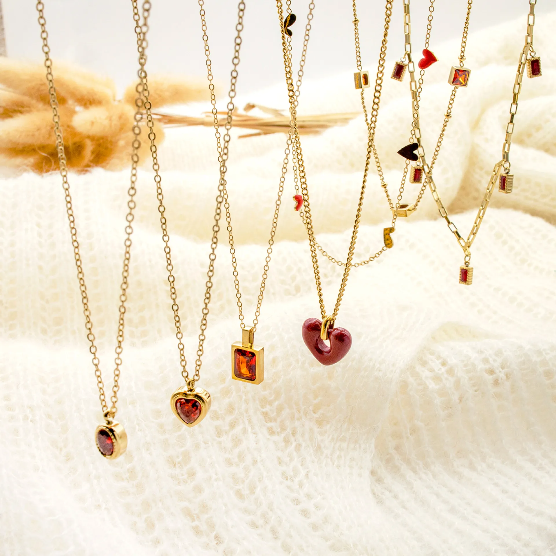 

Popular Trendy Chains Necklaces With Red Zirconia Simple Design Fashion Pendant Necklaces For Any Occasions