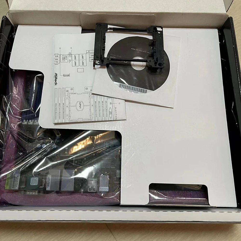 

Материнская плата для рабочей станции EP2C621D12 WS dual 3647 поддерживает 8124M 8175M