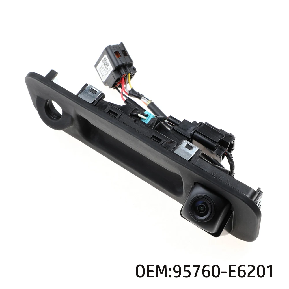 

Car Rear View Camera Reverse Backup Camera With Parking Line Night Vision Trunk Handle Switch Camera FOR Hyundai Sonata 15-17