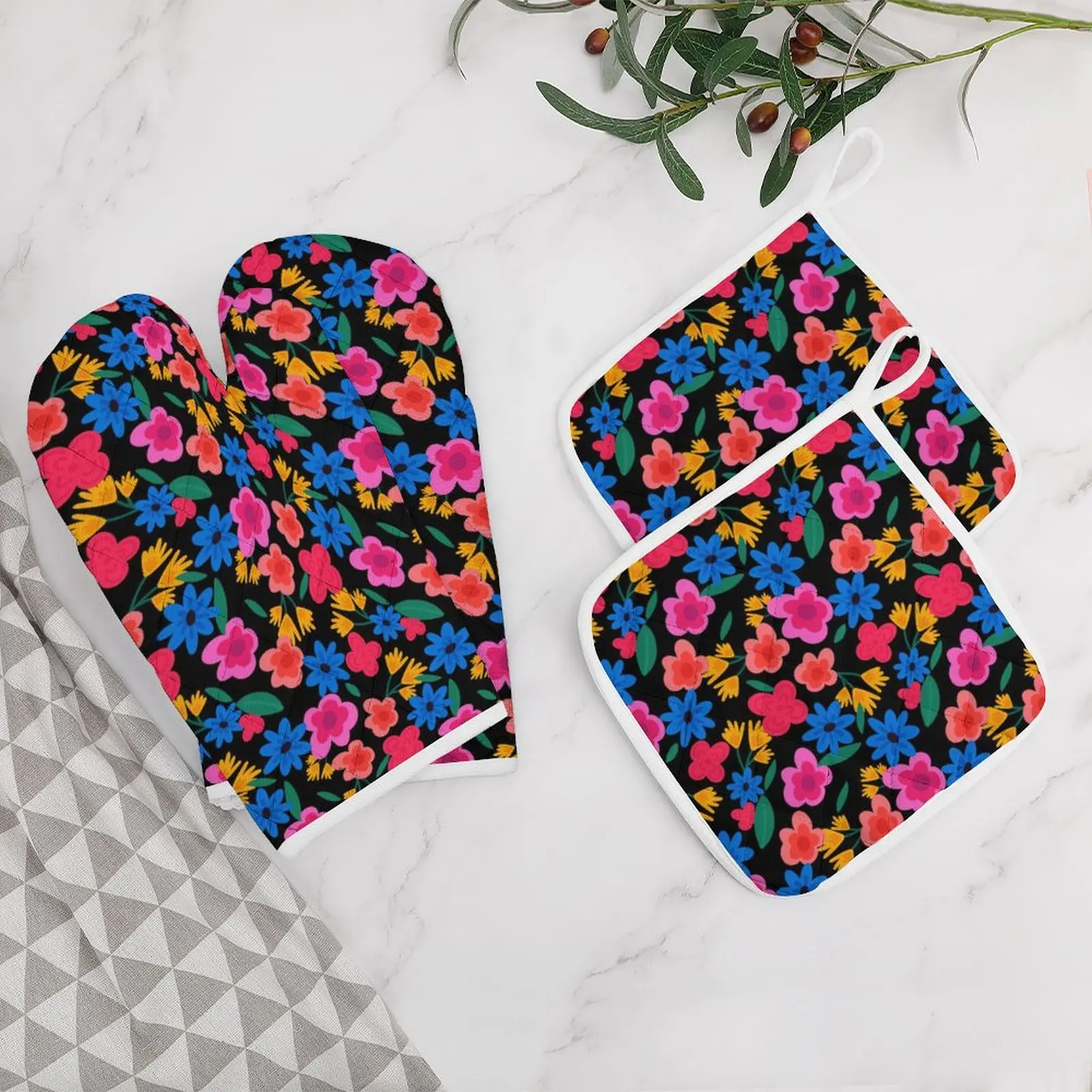

Flower Oven Mitts and Pot Holders Heat Resistant Oven Gloves for Kitchen Safe Cooking Baking Grilling