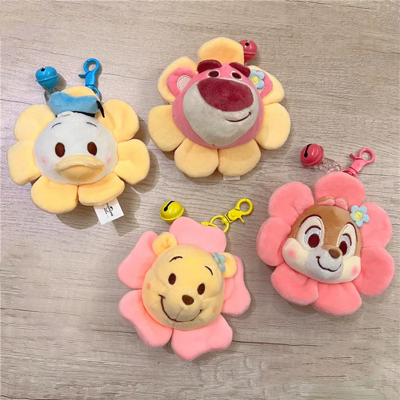 

Kawaii Pooh Bear Anime Goods Spring Flower Collection Lotso Donald Duck Plush Head Charm Bag Charm Gift for Girlfriend