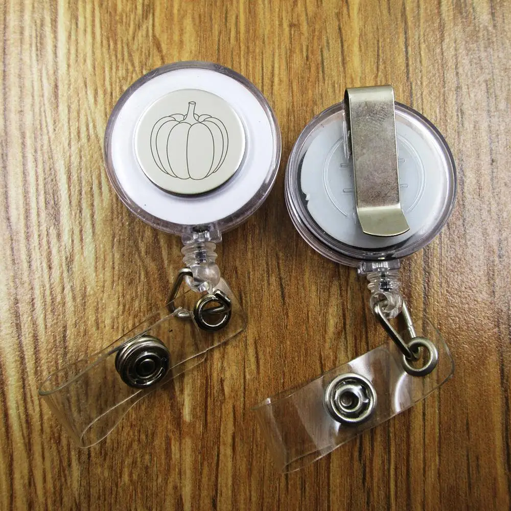 Выдвижной идентификационный значок с тыквой из нержавеющей стали