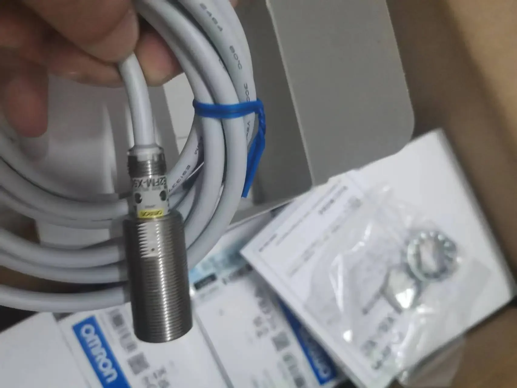 Энкодер Om-ron E6B2-CWZ6C 360P/R 2M ОТ OMS