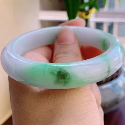 

zheru jewelry natural light green flower Burmese jadeite 54mm-64mm bracelet elegant princess jewelry best gift for mother to gir