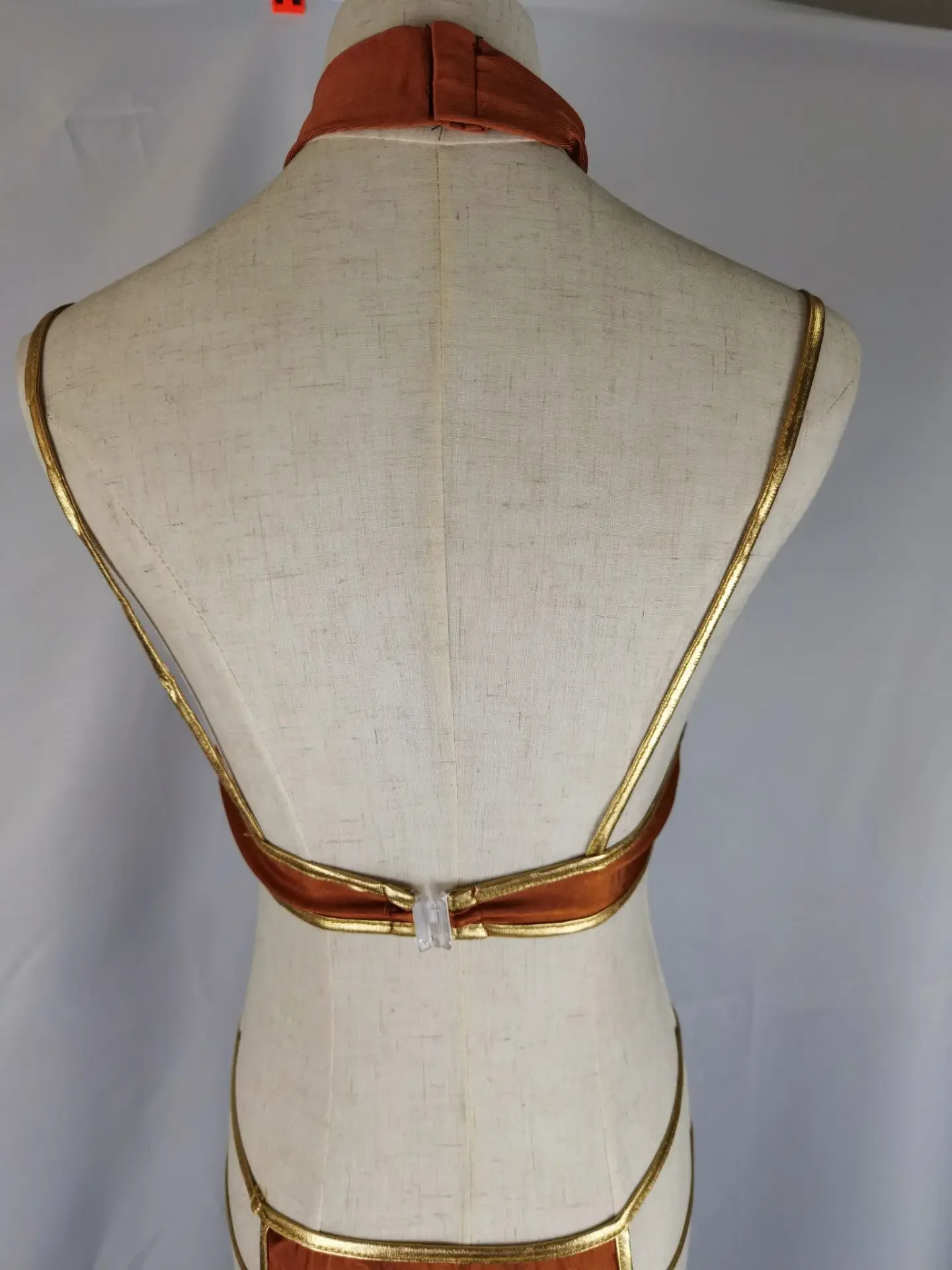 Костюм на Хэллоуин для взрослых женщин костюм принцессы Leia Slave косплея