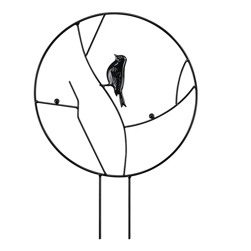 

Металлическая решетка для растений