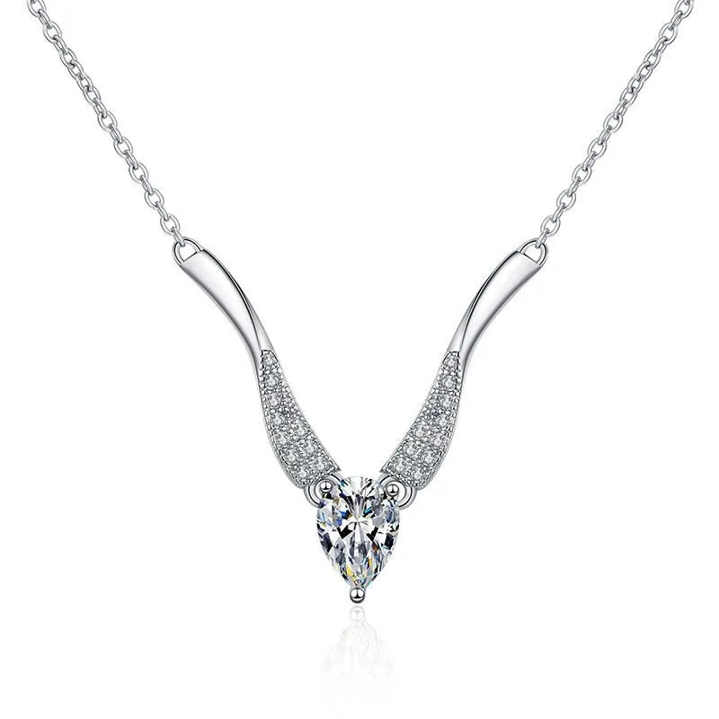 

XL060 Lefei Fashion Trendy Fine Luxury Classic 0.8CT Moissanite Water Drop Necklaces For Women 925 Sterling Silver Party Jewelry