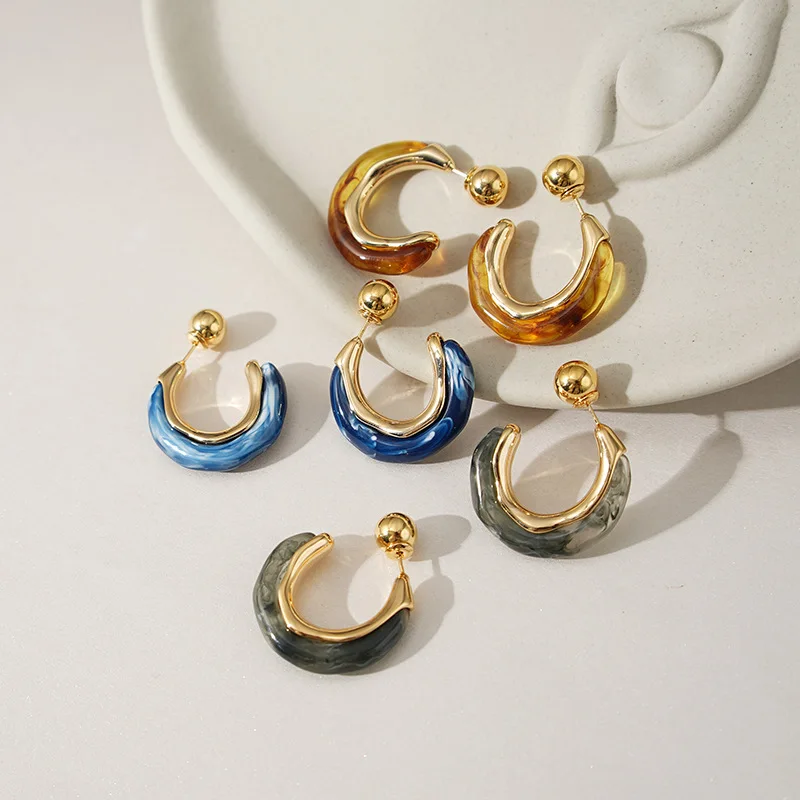 

Resin Earrings for Women Female Personality Simple Retro Unique Fashion C-shaped Earrings Niche Design Earrings Party Gift