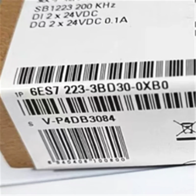 Новый 6ES7211-1HE40-0XB0 6ES7221-3AD30-0XB0 6ES7221-1BF32-0XB0 6ES7223-3BD30-0XB0 6ES7241-1AH32-0XB0 6ES7221-1BH32-0XB0