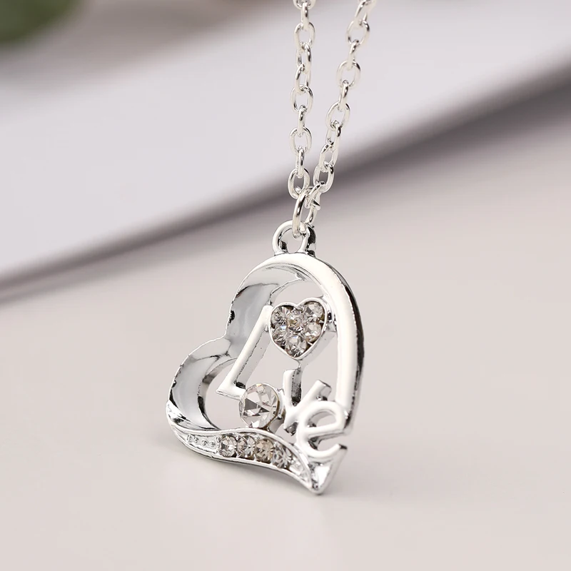 

Welfare LOVE silver alloy rnecklace for women,O chain ,LOVE jewelry party fashion girls gifts Valentine's Day present Wholesale