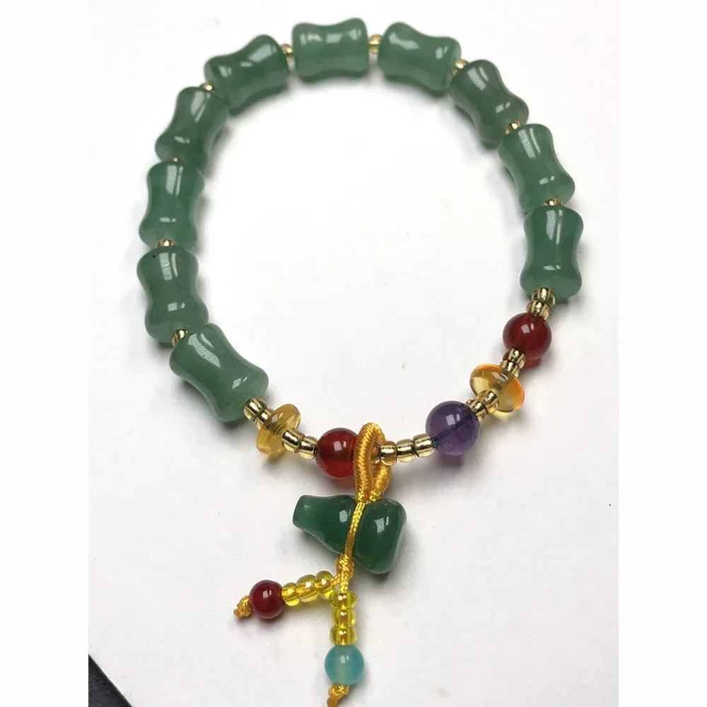 Браслет с подвеской из натурального камня