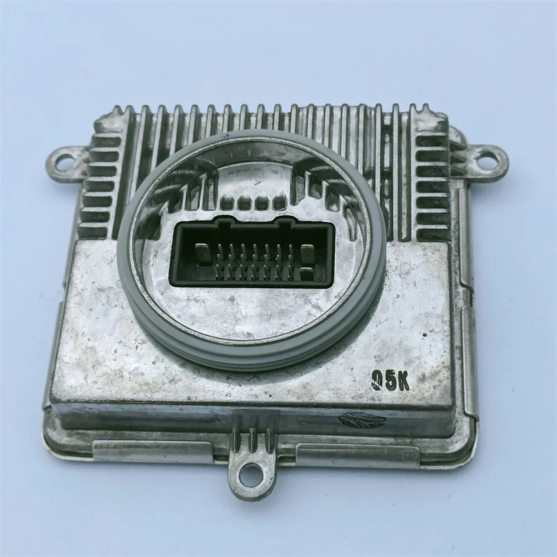 Контроллер для светодиодной фары 20 Chevrolet Monza модуль привода балласт 1 шт.