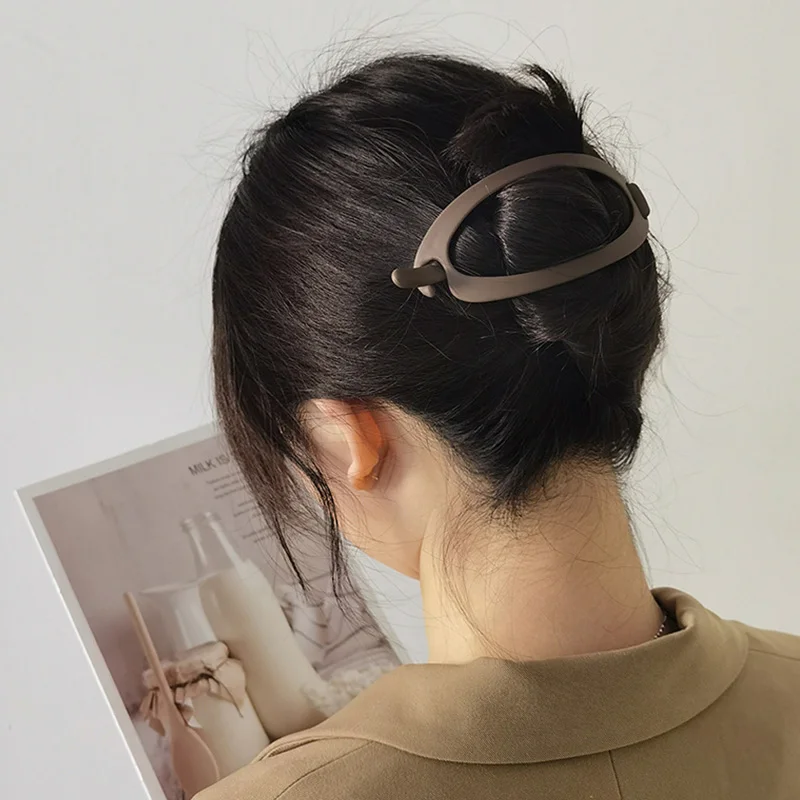 

Elegance Woman Hairpins Big Size Duckbill Clip Hair Claws Acrylic Crab Hair Clip Frosted Banana Clips Matte Hair Accessories