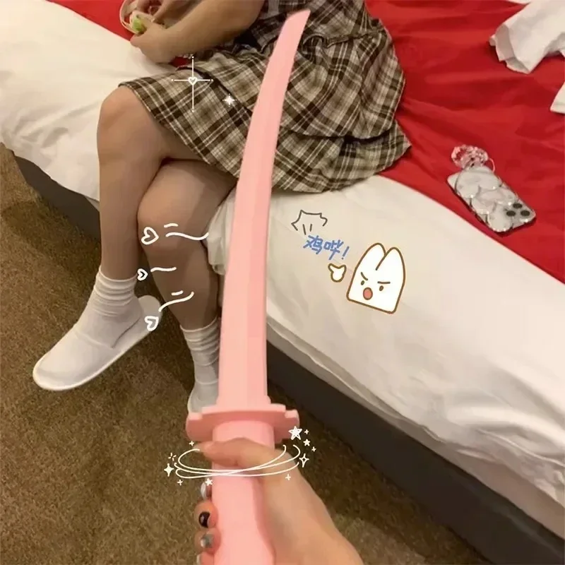 Розовый и черный Гравитационный меч