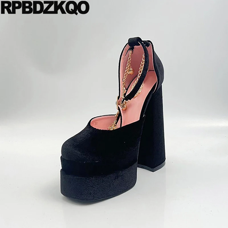 

Туфли женские на высоком каблуке, Фетиш босоножки с ремешком на щиколотке, квадратный носок, бархатная цепочка, обувь для стриптиза, толстые сандалии с сердечками