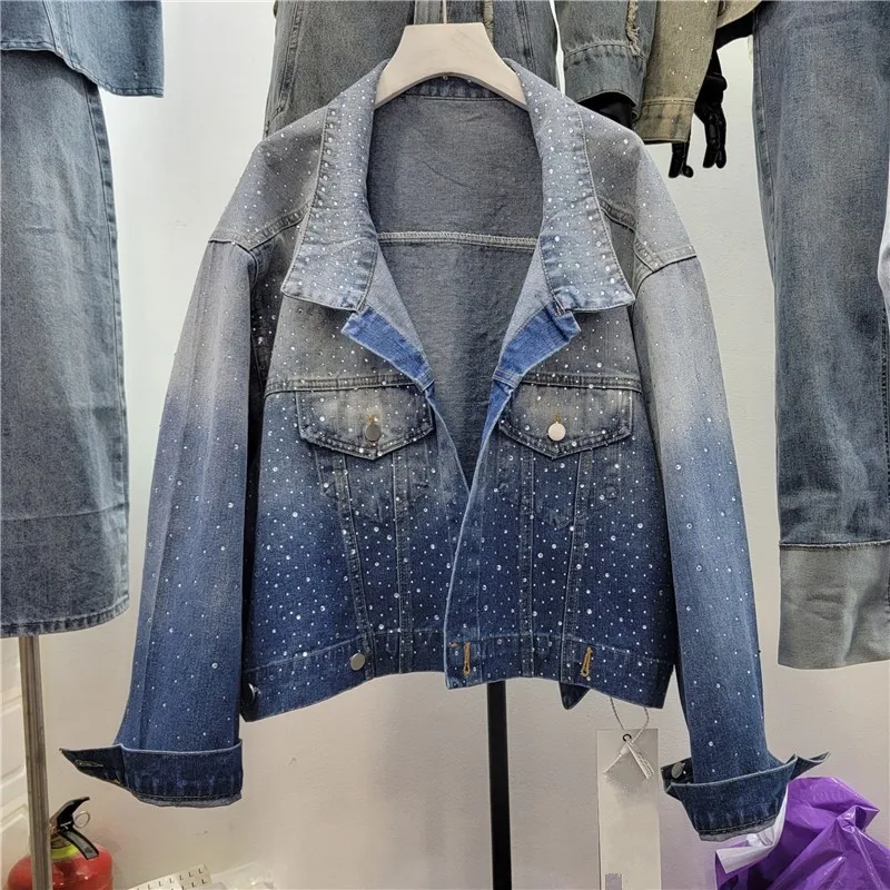

Heavy Work Hot Drilling Gradient Color Denim Jacket Women Loose Short Cowboy Outerwear Pocket Batwing Sleeve Jeans Jacket Female