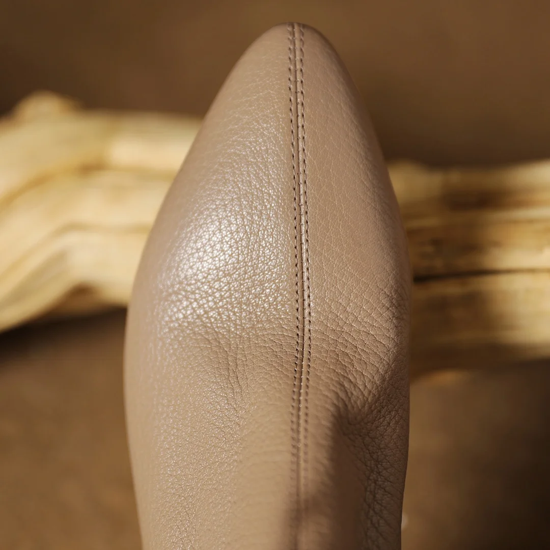 Женские осенние ботильоны на плоской подошве из овчины с острым носком и молнией