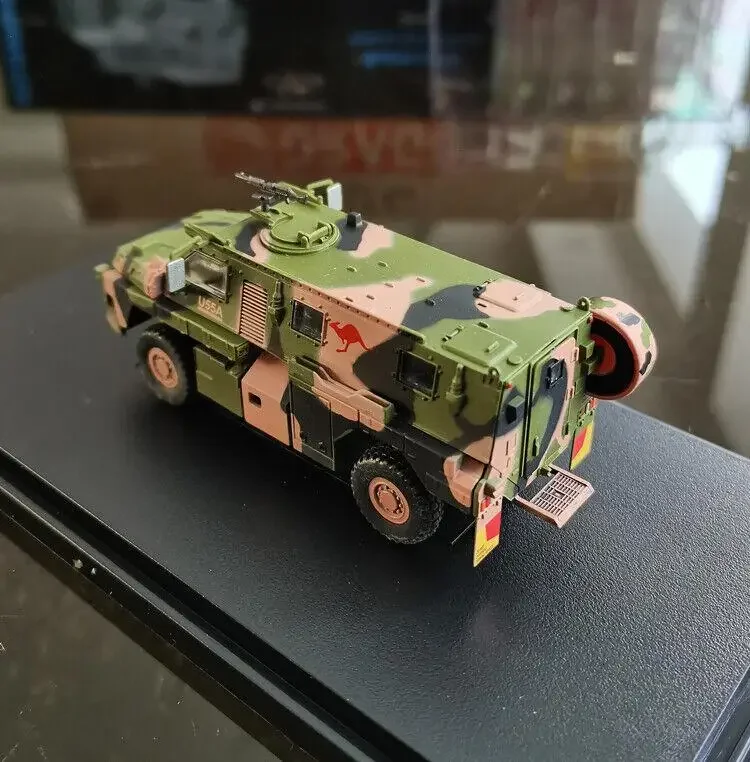 Dragon 63030 масштаб 1/72 бронеавтомобиль Змея бронированная модель Bushmaster