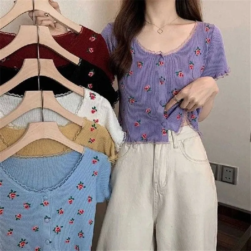 Summer Sweet Retro Floral Short Sleeved Knitted T-shirt