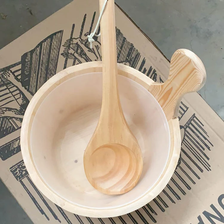 

Sauna Accessories Bucket with Spoon