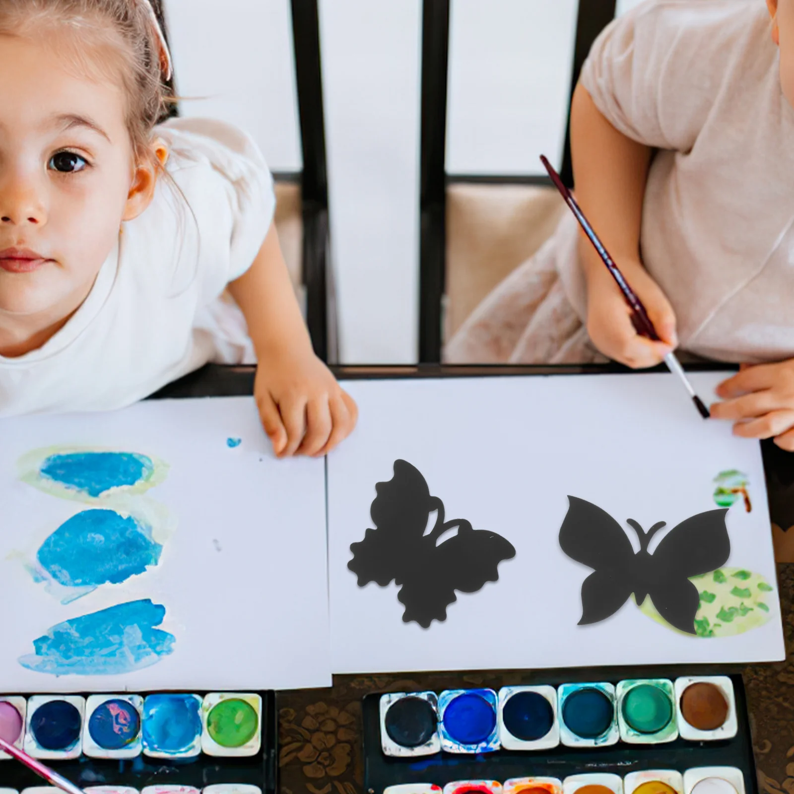 Рисунок 4 - 4 пакета, детские игрушки в виде