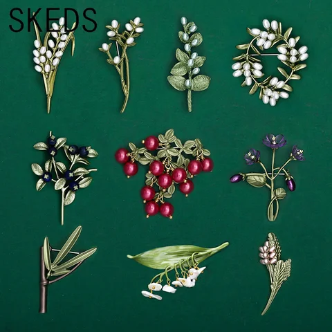 SKEDS винтажные броши с ягодами