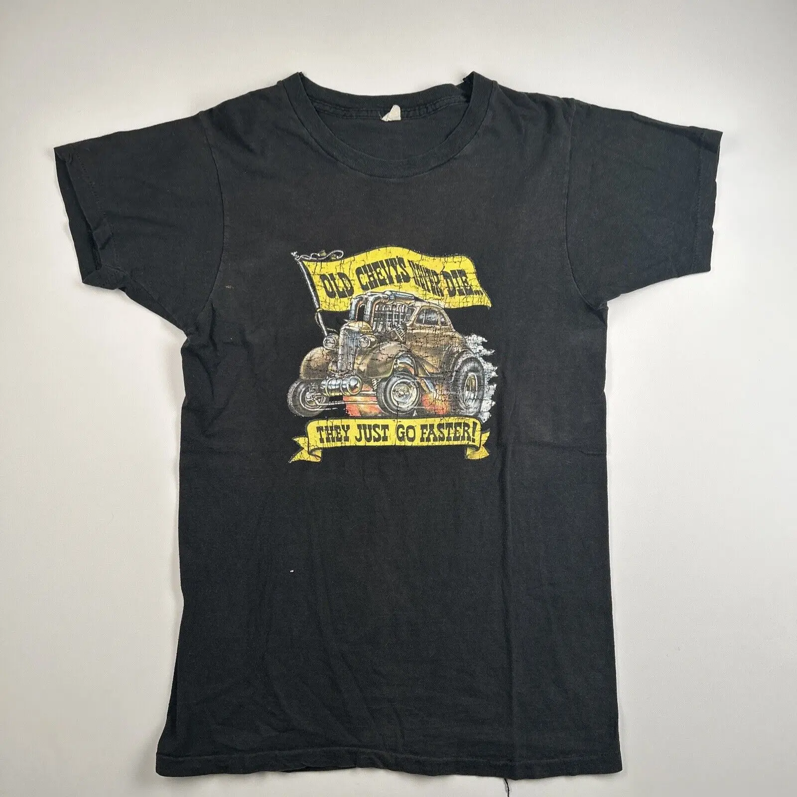 Винтажная Футболка 70S Old Chevys Never Die большие размеры они ходят быстрее