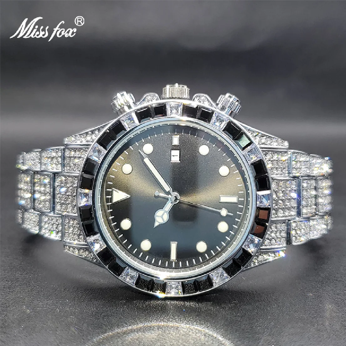 

Men Watch New Fashion Brand Luxury Classic Design Black Moissanite Iced Out Watches For Male Auto Calendar Clock Dropshipping