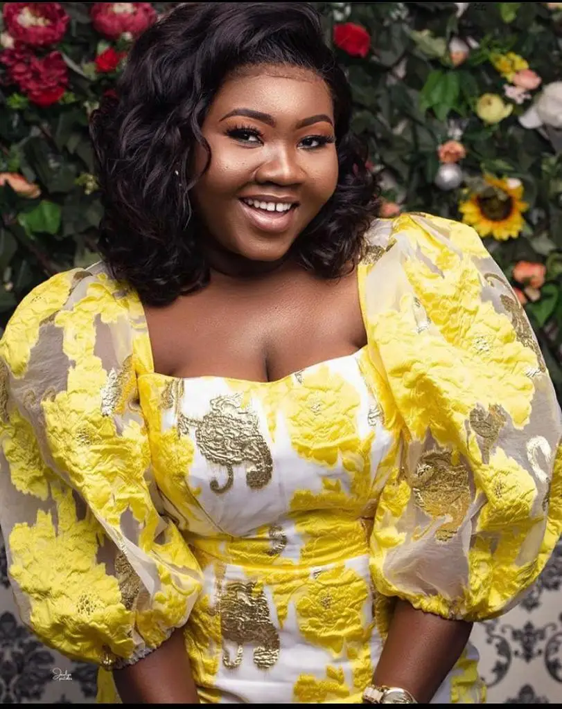 

2020 Newest Jacquard Lace Fabric High Quality Brocade Lace for Bridal Materials Nigerian Brocade Fabric For Wedding TH40