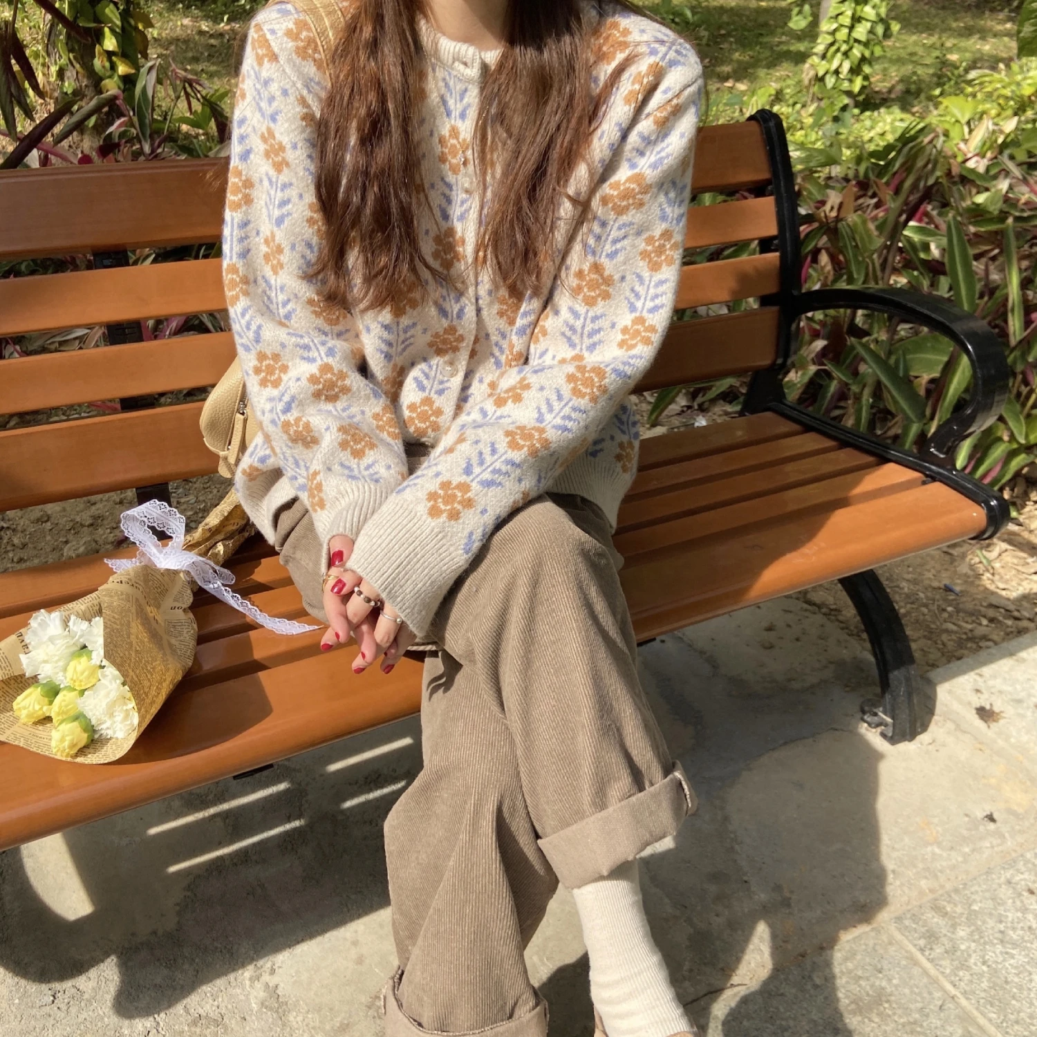 Женский цветочный кареган с О-образным вырезом и одной грудью стильный