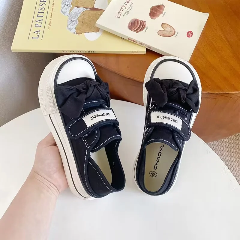 

Classic handmade custom low top canvas shoes ribbon casual hundred thick sole walking large size women 35-40
